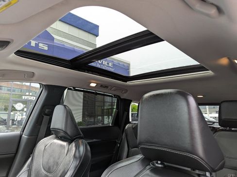 Used 2022 INFINITI QX60 Luxe w/ Cargo Package AWD/4WD image 28