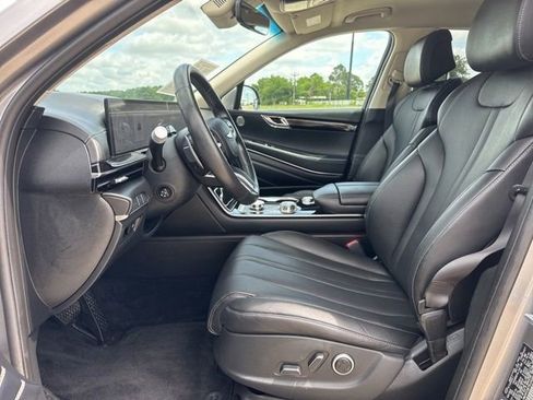Used 2025 Genesis GV80 2.5T Standard AWD/4WD image 2