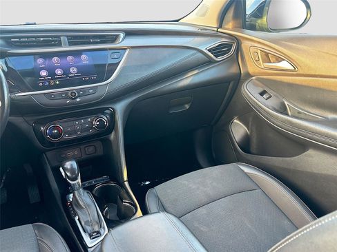 Used 2020 Buick Encore GX Preferred w/ Cold Weather Comfort Package image 24