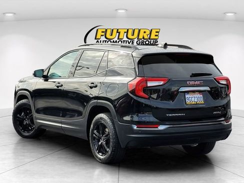 Used 2022 GMC Terrain AT4 w/ Infotainment Package II image 6