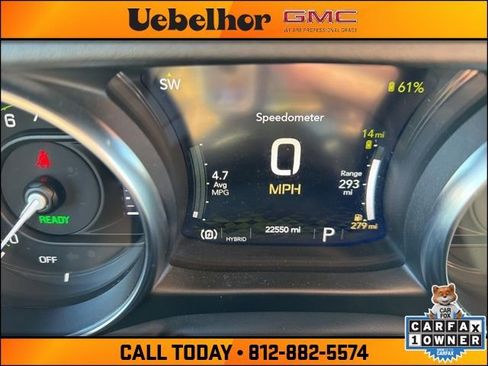 Used 2022 Jeep Wrangler Unlimited Sahara w/ Cold Weather Group image 28