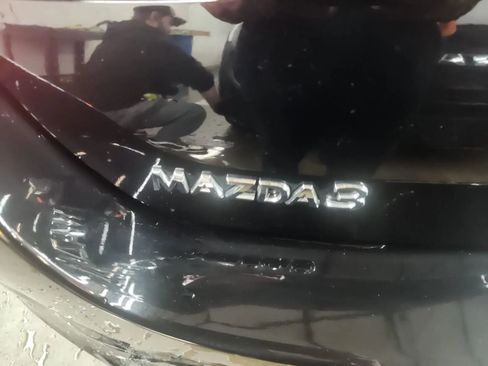 Used 2025 MAZDA MAZDA3 s FWD image 12