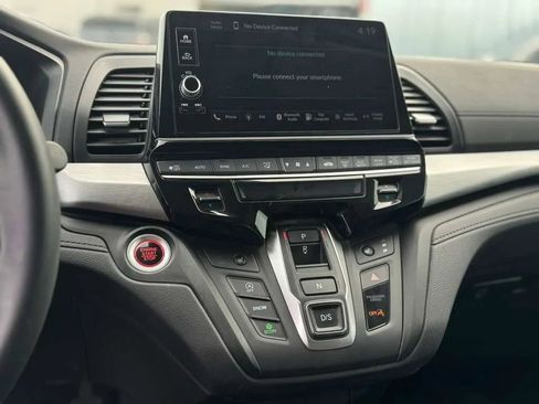 Used 2025 Honda Odyssey EX-L image 32
