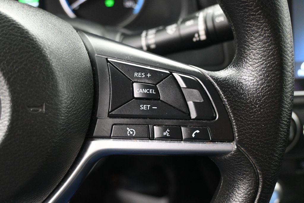 Used 2022 Nissan Leaf S FWD image 17