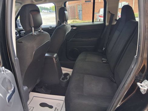 Used 2017 Jeep Patriot Sport w/ Power Value Group FWD image 10
