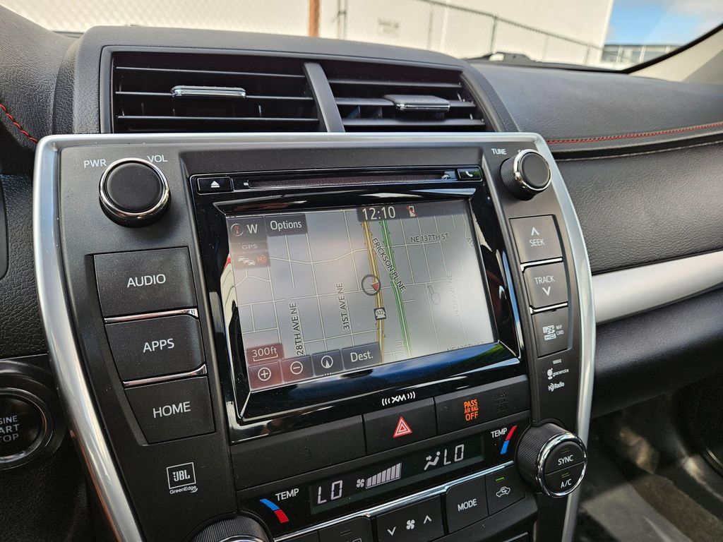 Used 2016 Toyota Camry XSE w/ Advanced Technology Package FWD image 30