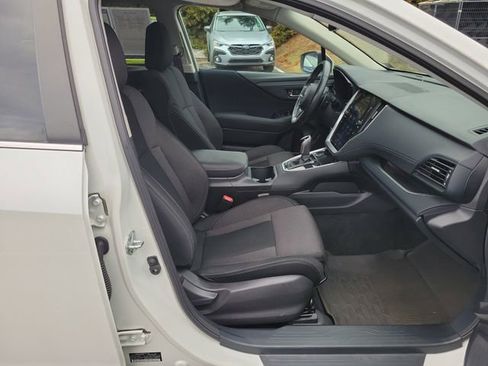 Used 2022 Subaru Outback Premium image 14