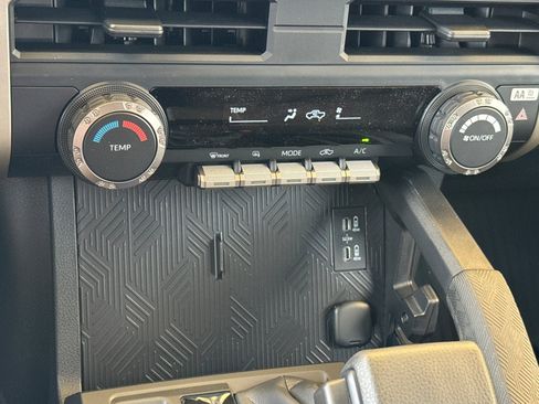 New 2026 Toyota Tacoma SR5 AWD/4WD image 23