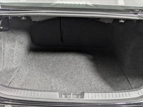 Used 2019 Volkswagen Jetta GLI FWD image 18