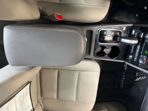 Used 2008 Mercury Sable AWD Sedan image 54