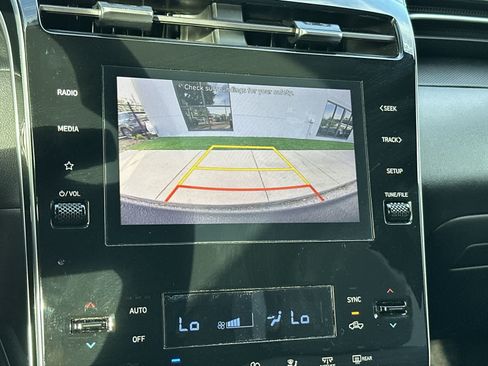 Used 2024 Hyundai Santa Cruz SEL FWD image 27