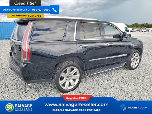 Used 2016 Cadillac Escalade Luxury RWD image 4