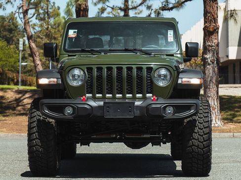 Used 2023 Jeep Gladiator Rubicon image 8