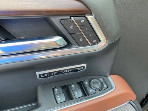 Used 2025 GMC Sierra 1500 Denali Ultimate AWD/4WD image 19