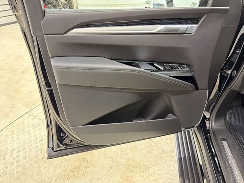 New 2026 Cadillac Escalade Sport AWD/4WD image 19