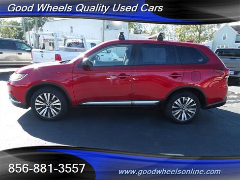 Used 2020 Mitsubishi Outlander ES image 8