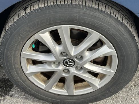 Used 2017 MAZDA MAZDA3 Sport w/ Preferred Equipment Package image 10