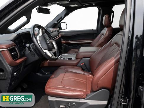 Used 2022 Ford Expedition Limited RWD image 8