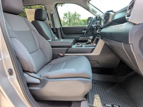 Used 2024 Toyota Tundra SR5 AWD/4WD image 32