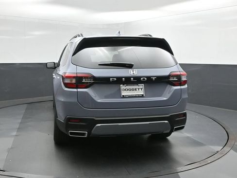New 2026 Honda Pilot EX-L image 5