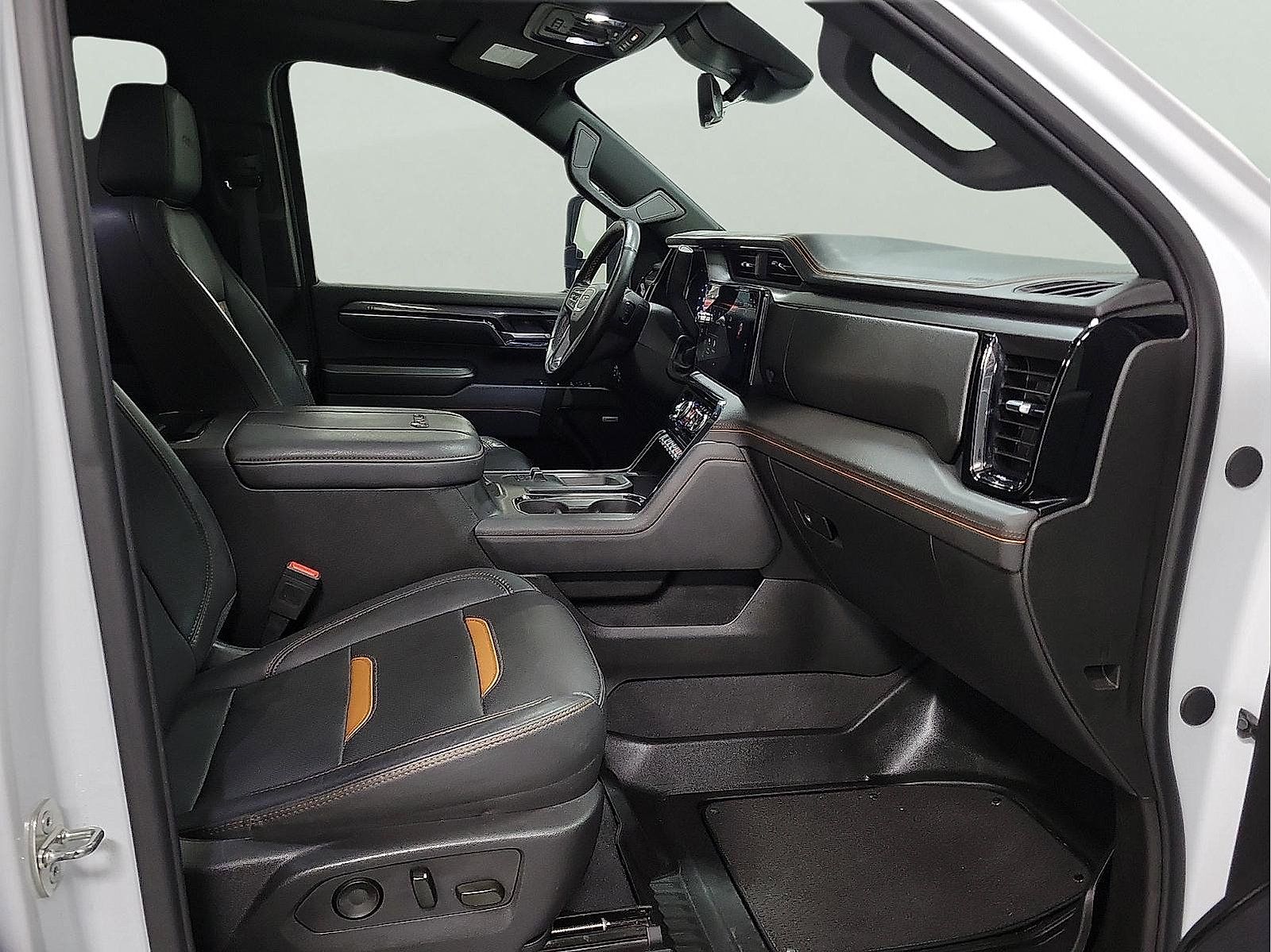Used 2024 GMC Sierra 2500 AT4 w/ AT4 Premium Plus Package AWD/4WD image 15