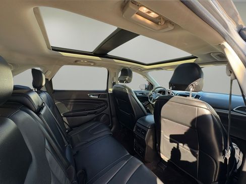 Used 2017 Ford Edge Titanium w/ Equipment Group 301A image 40