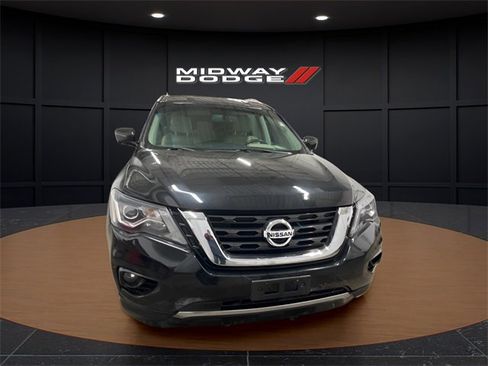 Used 2018 Nissan Pathfinder SL w/ Cargo Package image 5