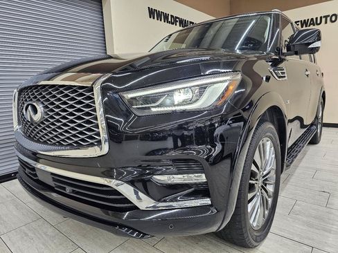Used 2018 INFINITI QX80 2WD w/ Driver Assistance Package image 2
