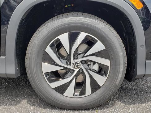 New 2026 Volkswagen Tiguan S FWD image 12
