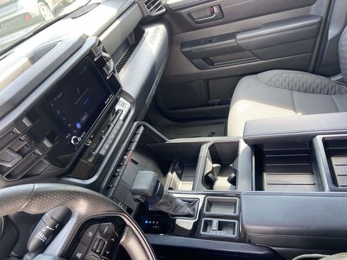 Used 2024 Toyota Tundra SR AWD/4WD image 26