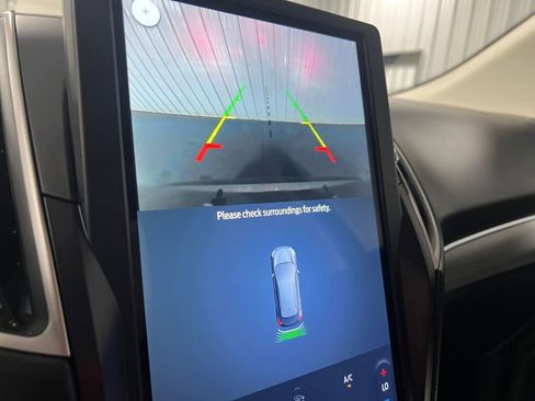 Used 2021 Ford Edge SEL w/ Cargo Accessory Package image 10