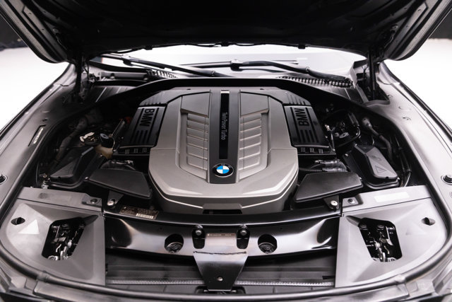 Used 2013 BMW 760Li RWD image 6