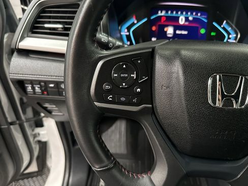 Used 2024 Honda Odyssey Sport image 16