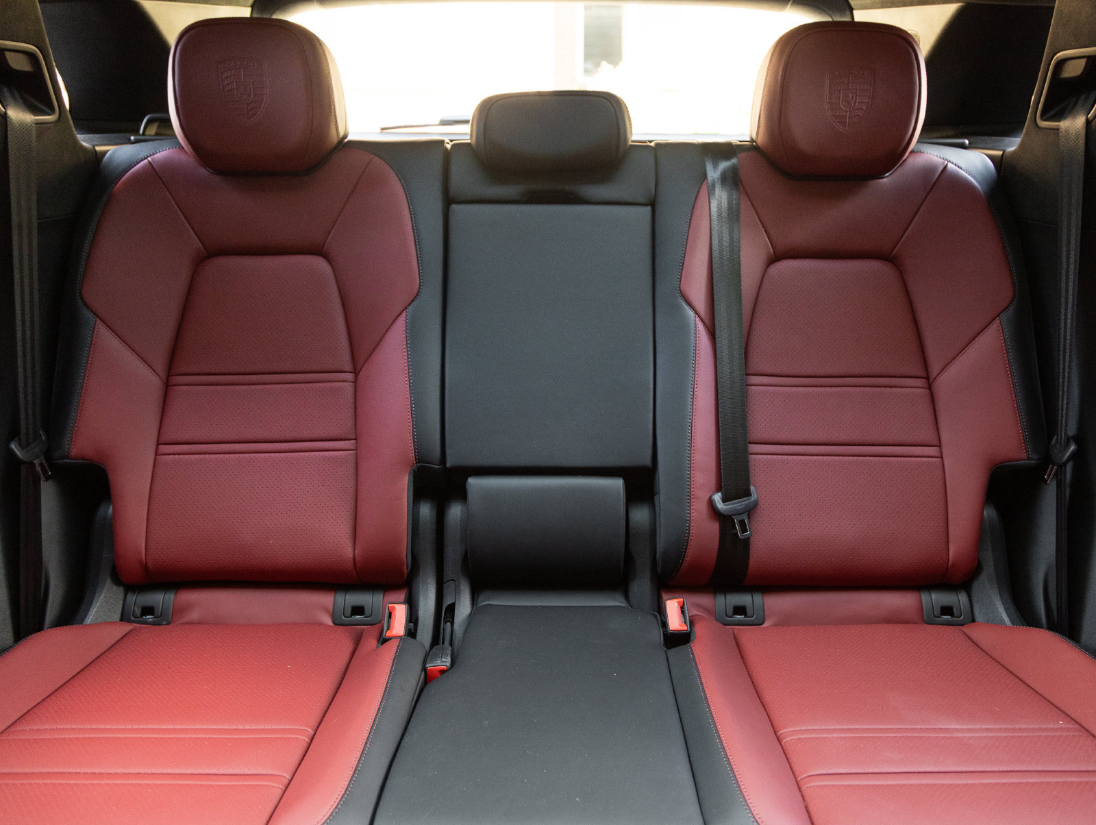 Certified 2026 Porsche Cayenne GTS AWD/4WD image 28