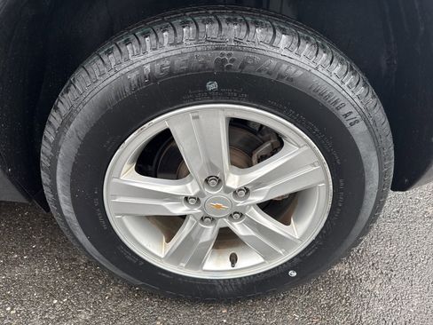 Used 2022 Chevrolet Trax LT w/ LT Convenience Package image 10