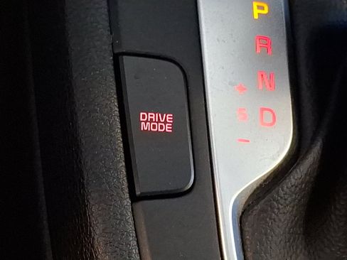 Certified 2023 Kia Forte LXS w/ LXS Technology Package image 21