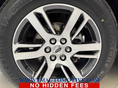 Used 2023 Ford Expedition Limited image 9