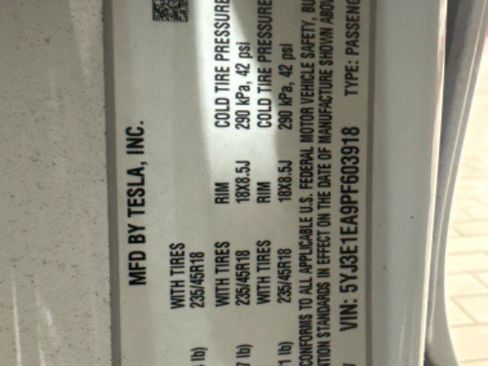 Used 2023 Tesla Model 3 Standard Range RWD image 51