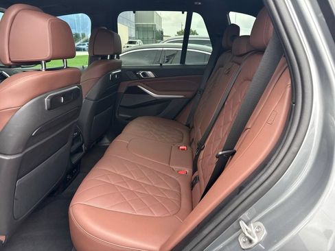 Certified 2024 BMW X5 xDrive40i w/ Executive Package AWD/4WD image 3