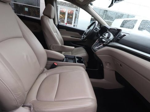 Used 2020 Honda Odyssey Touring image 23