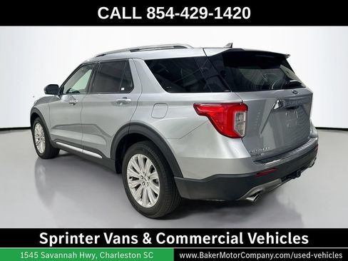 Used 2023 Ford Explorer Limited w/ Equipment Group 301A AWD/4WD image 3