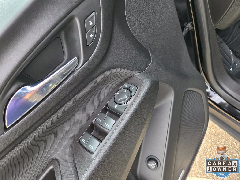 Used 2022 Chevrolet Equinox RS w/ RS Leather Package FWD image 25