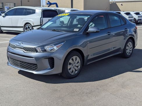 Used 2019 Kia Rio S image 5