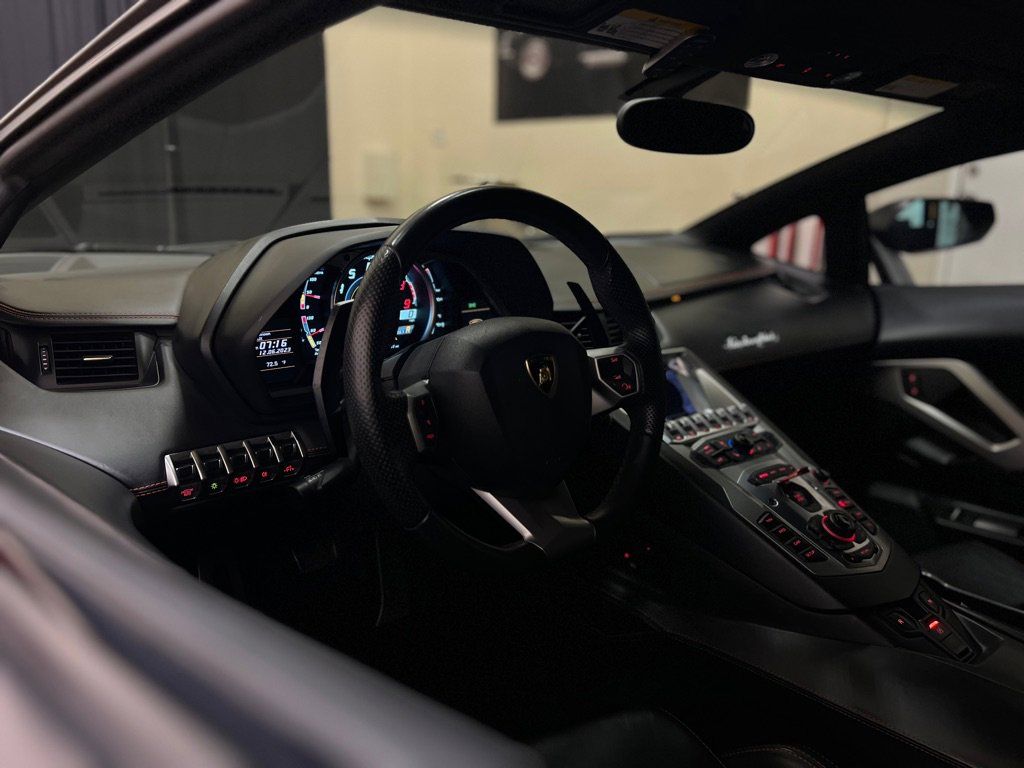 Used 2012 Lamborghini Aventador LP 700-4 AWD/4WD image 24