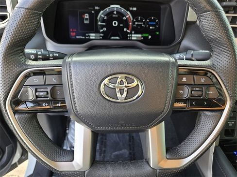 Used 2023 Toyota Tundra Limited image 18