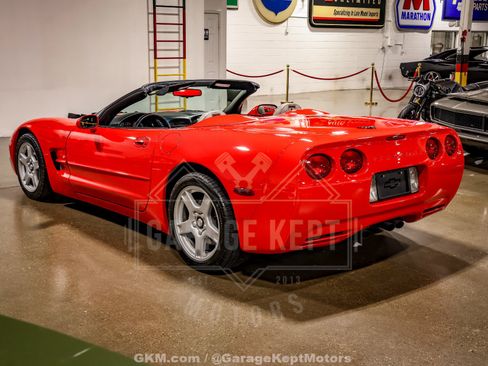 Used 1999 Chevrolet Corvette Convertible w/ Memory Pkg RWD image 21