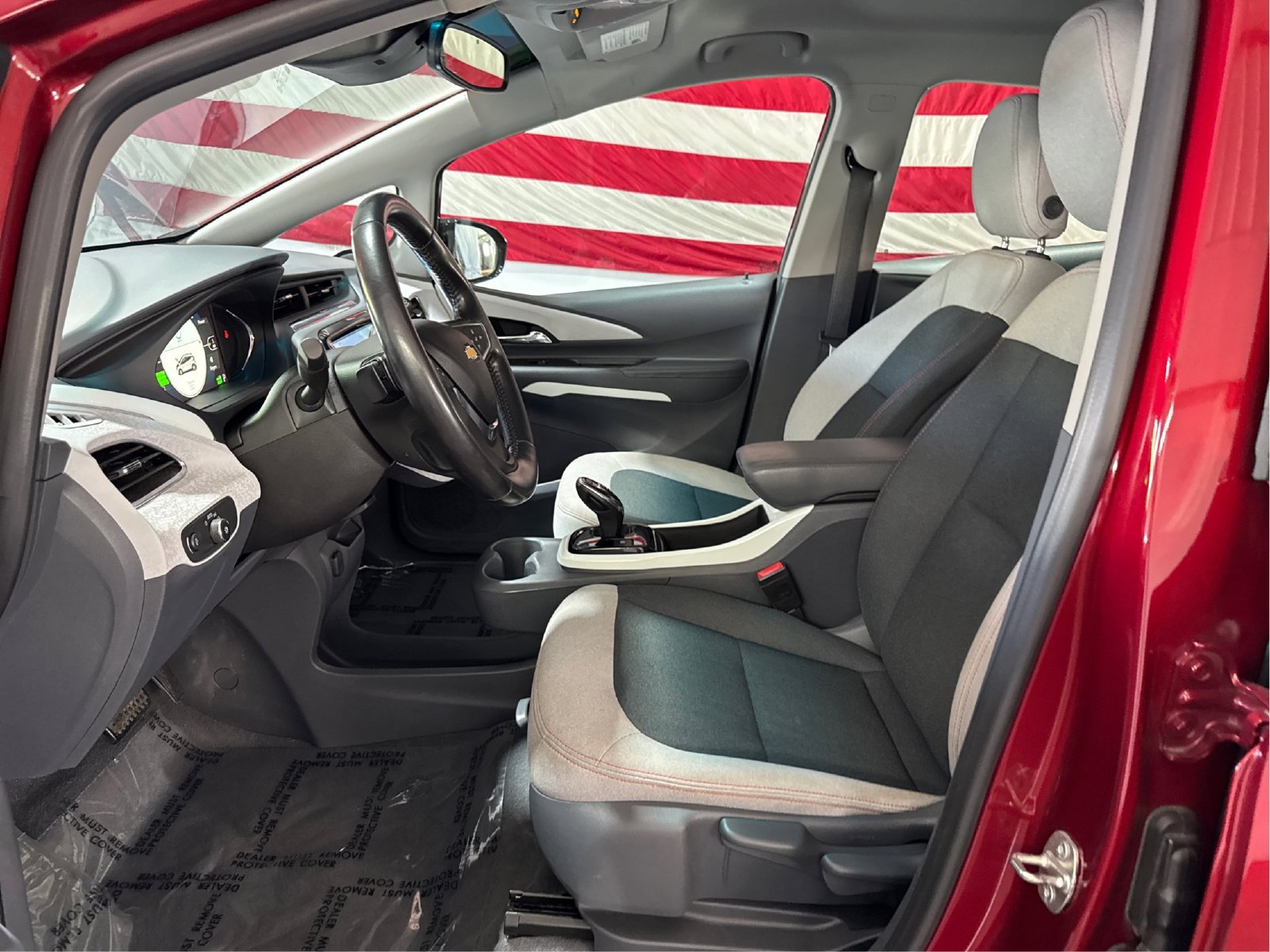Used 2021 Chevrolet Bolt LT FWD image 9