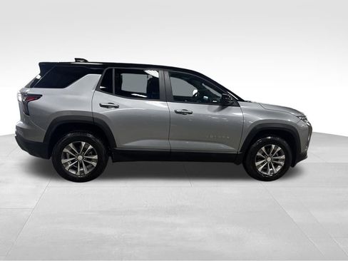 New 2026 Chevrolet Equinox LT w/ Convenience Package II AWD/4WD image 6