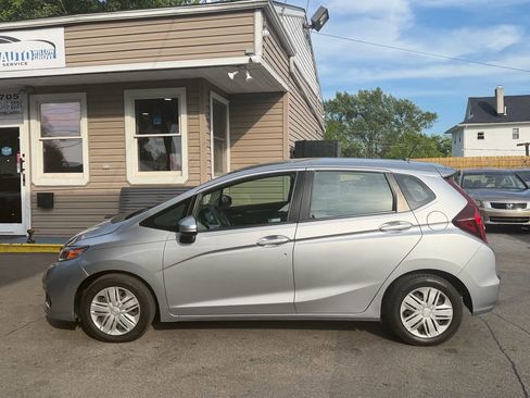 Used 2019 Honda Fit LX image 2