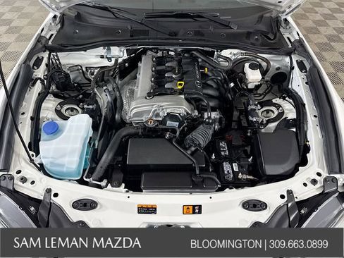 Used 2023 MAZDA MX-5 Miata Grand Touring RWD image 25